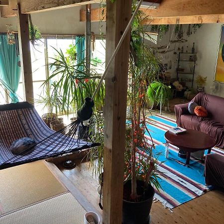 銀河荘-Galaxy Guesthouse 12歳以下不可 هاتشيجو المظهر الخارجي الصورة