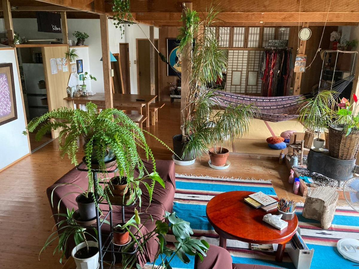 銀河荘-Galaxy Guesthouse 12歳以下不可 هاتشيجو المظهر الخارجي الصورة