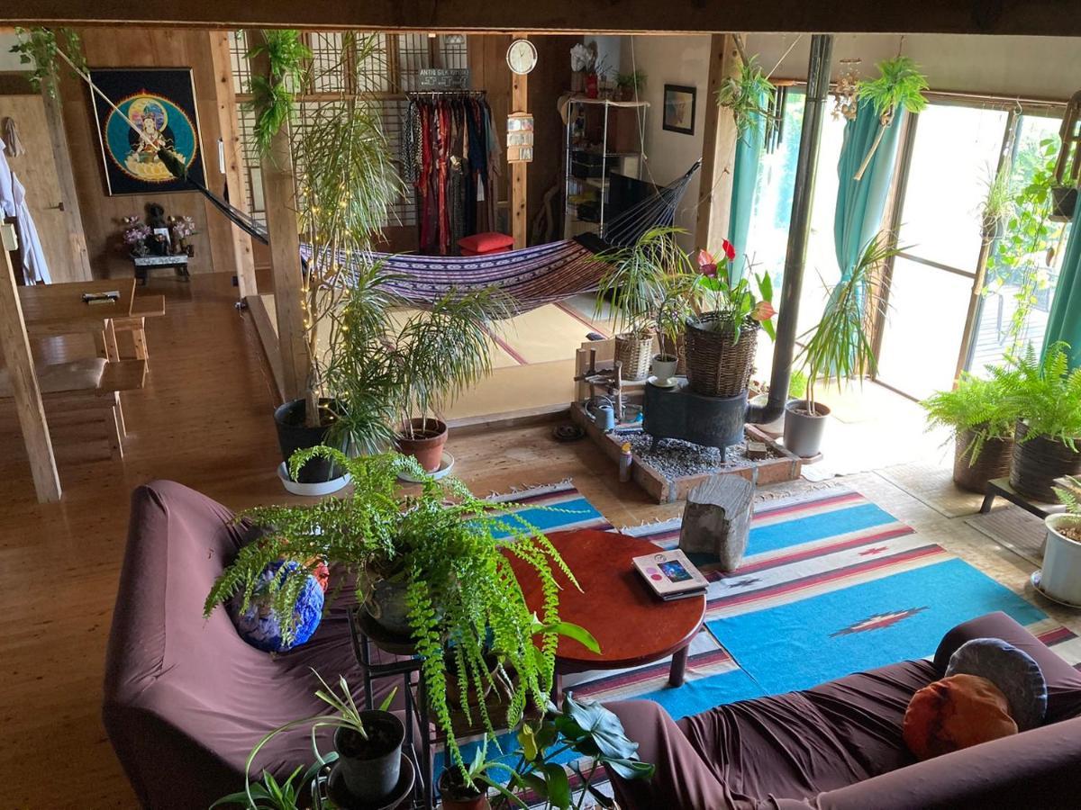 銀河荘-Galaxy Guesthouse 12歳以下不可 هاتشيجو المظهر الخارجي الصورة