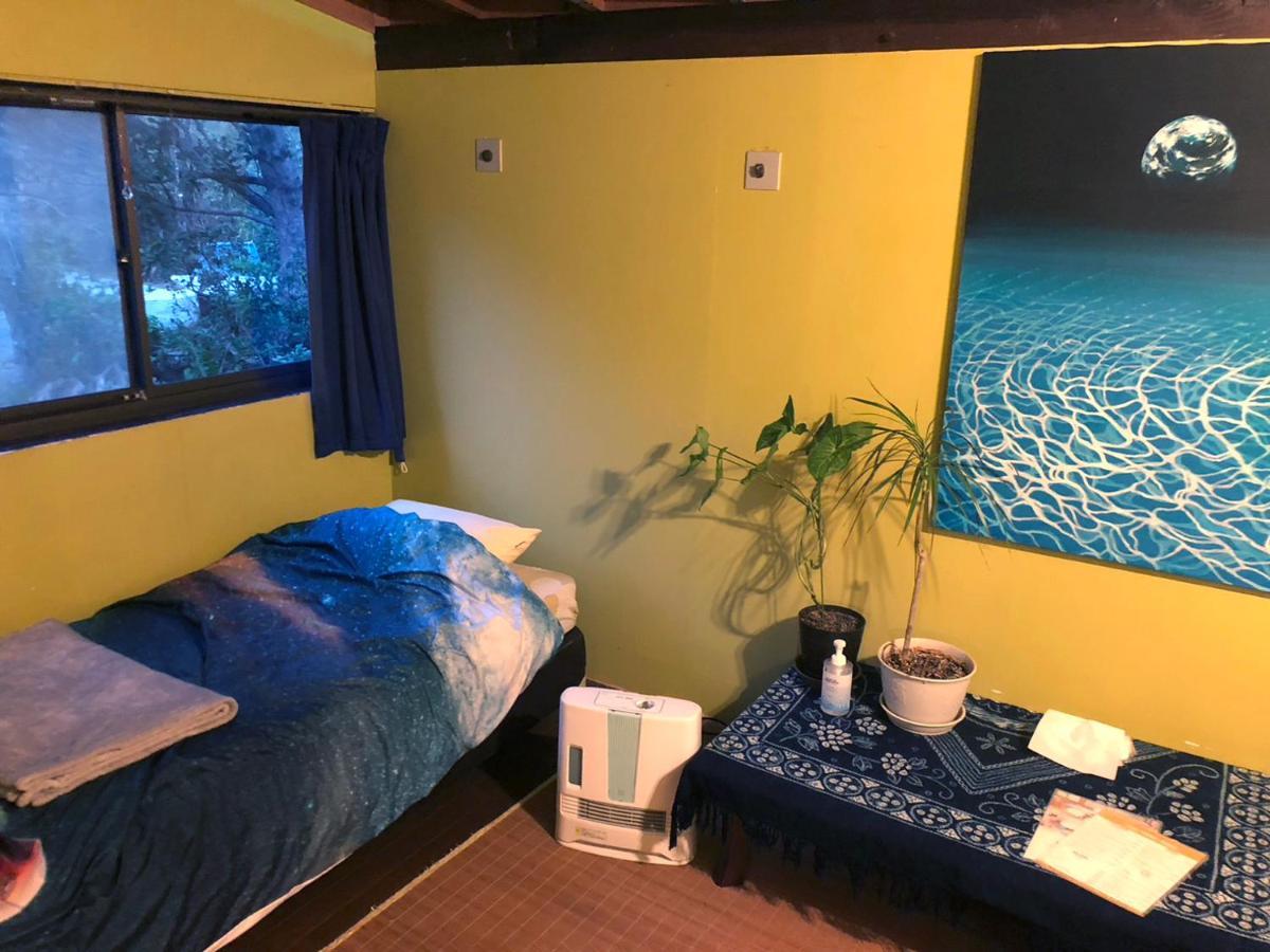 銀河荘-Galaxy Guesthouse 12歳以下不可 هاتشيجو المظهر الخارجي الصورة